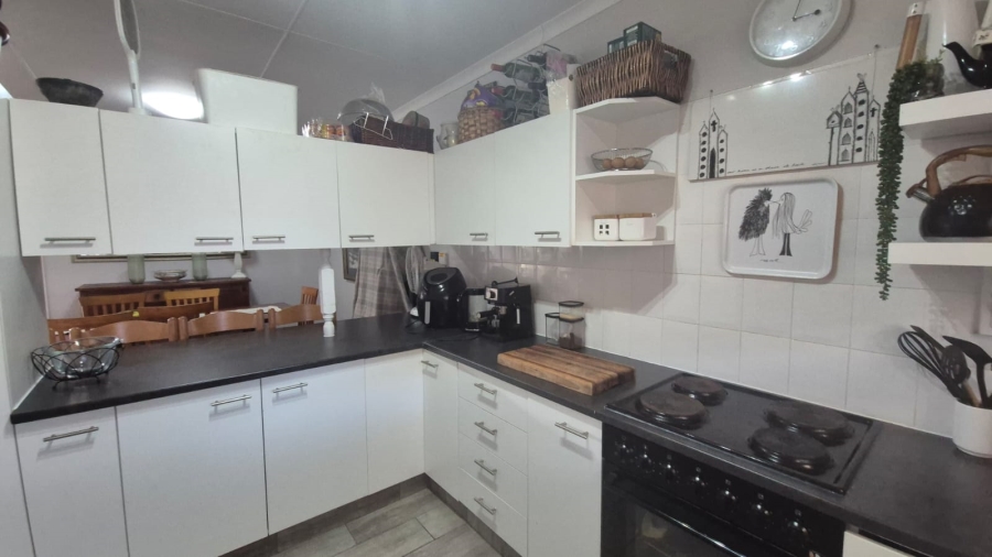 To Let 2 Bedroom Property for Rent in Linkside Western Cape